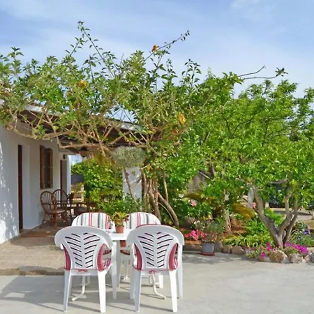 Vakantiehuis Niu By Interhome