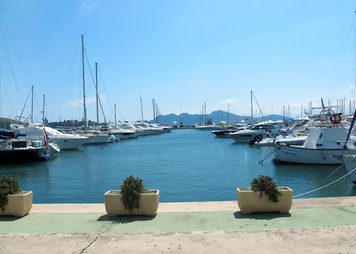 Holiday home Niu By Interhome